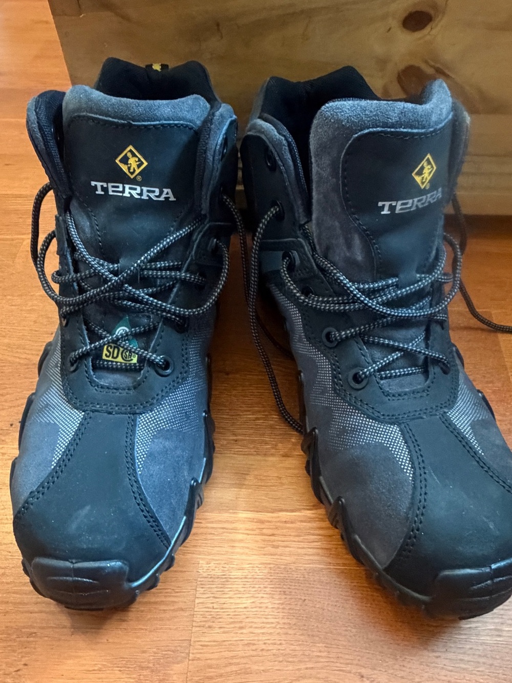 Men’s Black CSA Approved Boots